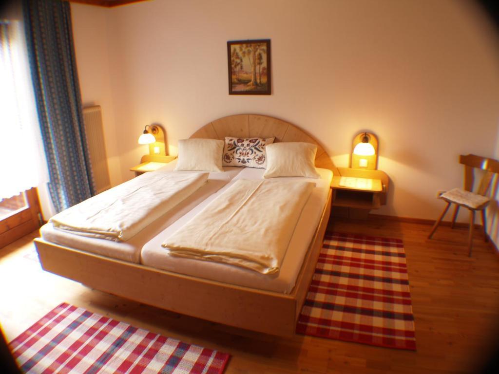 Alm-Apartments Heiligenblut Rom bilde